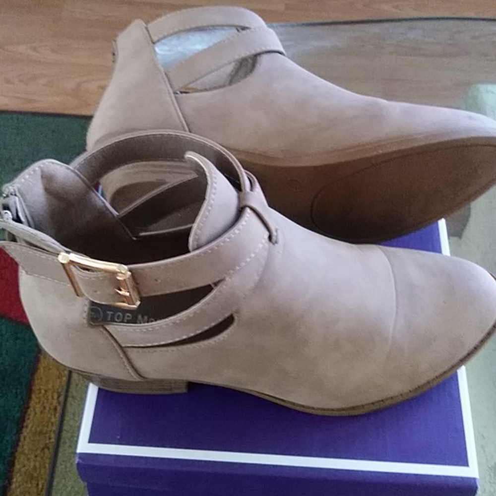 Top Moda Booties - Picture 3 of 5